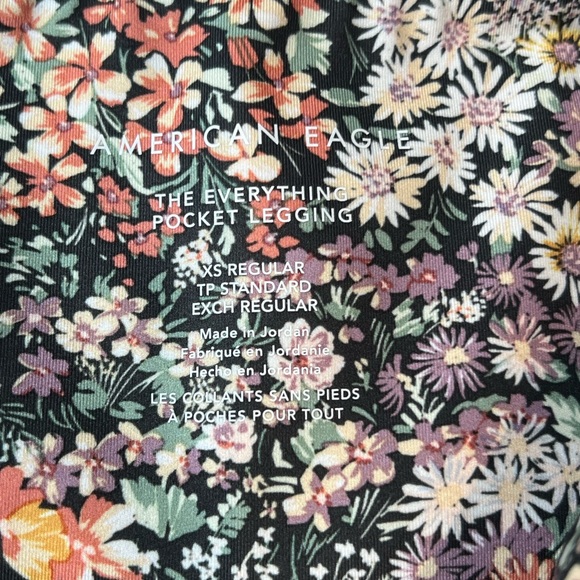 Floral American Eagle Outfitters XS Athletic Leggings - Picture 7 of 7